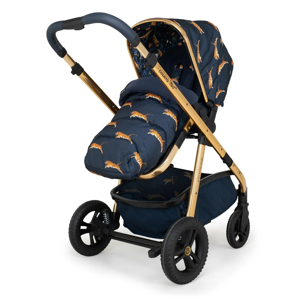 Cosatto Wow Continental On The Prowl Everything Bundle with 360° Rotating Car Seat & ISOFIX Base