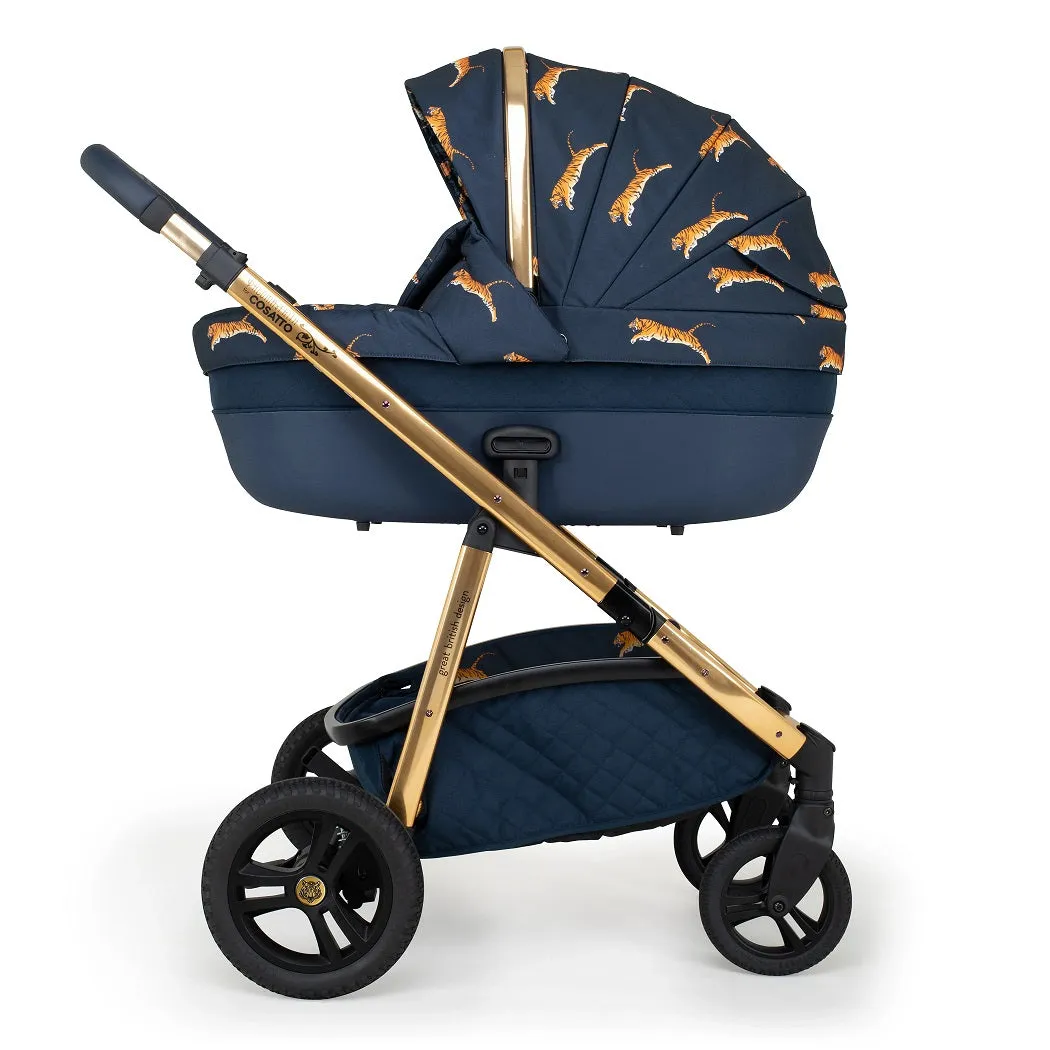 Cosatto Wow Continental On The Prowl Everything Bundle with 360° Rotating Car Seat & ISOFIX Base